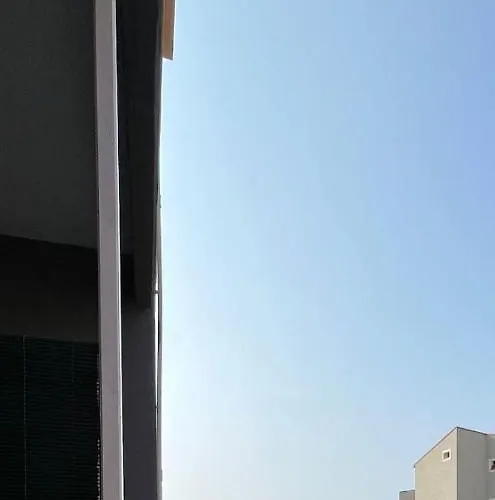 Maluna كاستيلساردو