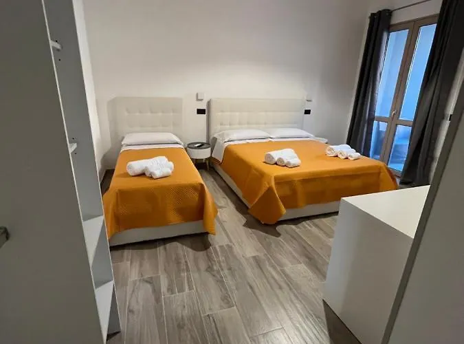 Maluna Casa de hóspedes 3*